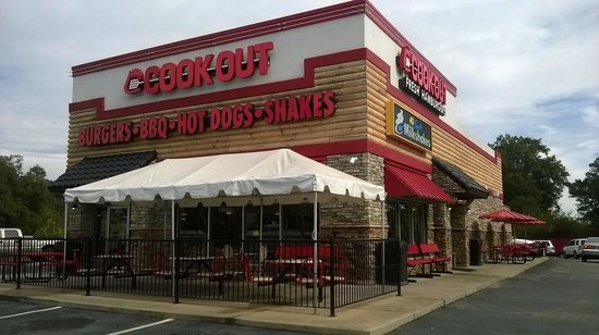  Cookout store